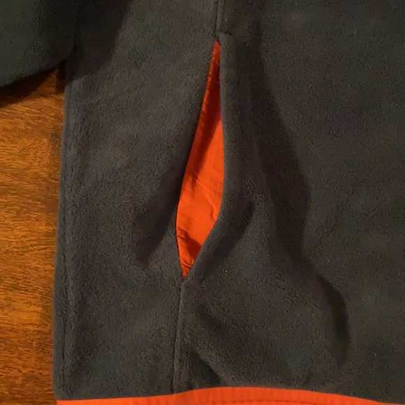 Columbia fleece. Size M - Picture 2 of 6